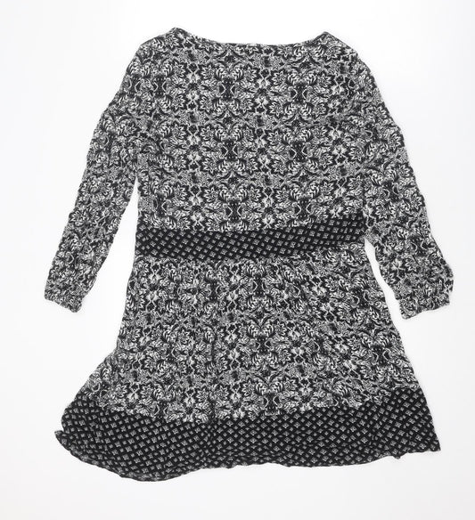 Hollister Womens Black Geometric Viscose A-Line Size M V-Neck Tie