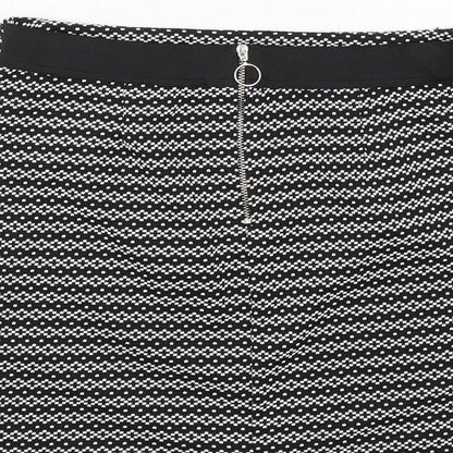 New Look Womens Black Geometric Polyester A-Line Skirt Size 12 Zip