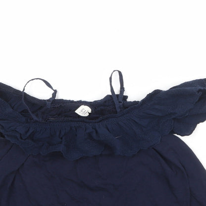 Close-up detail of Gap girls’ blue 100% cotton basic blouse, size L, square neck pullover - cold shoulder