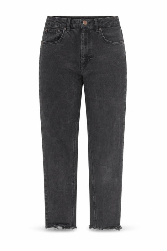 Front view of ASOS women’s black cotton straight jeans, size UK 28, in, 34-inch leg regular zip
