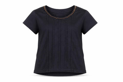 Front view of Gap girls’ grey cotton basic t-shirt, size 6-7, years round neck pullover
