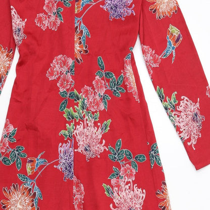 Limited Edition Womens Red Floral Polyester A-Line Size 8 V-Neck Pullover