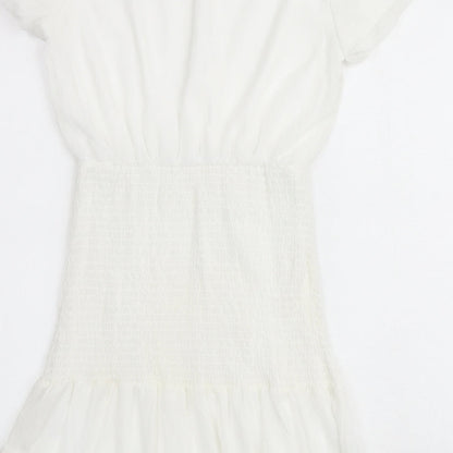 Voyelles Womens White Polyester Mini Size M Round Neck Button