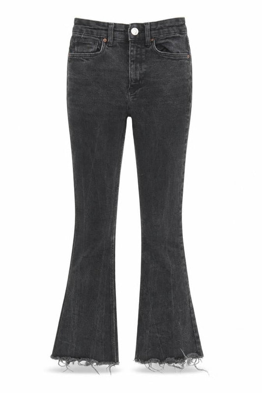 Front view of Denim & Co. women’s black cotton tapered jeans, size UK 4, regular zip - waist 21-inch