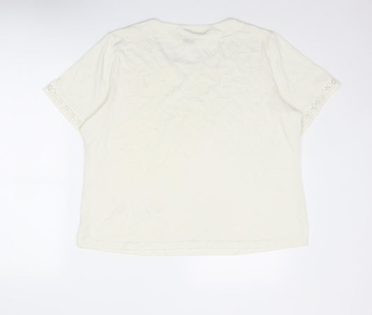 Classics Womens Ivory Polyester Basic Blouse Size 20 Round Neck - Size 20-22