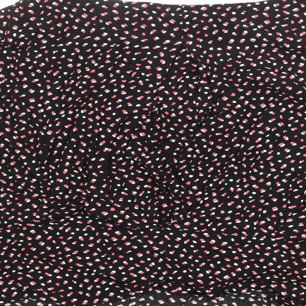 Marks and Spencer Womens Black Geometric Viscose Basic Blouse Size 18 Round Neck