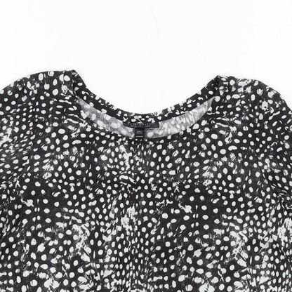 Topshop Womens Black Animal Print Polyester Basic Blouse Size 6 Round Neck