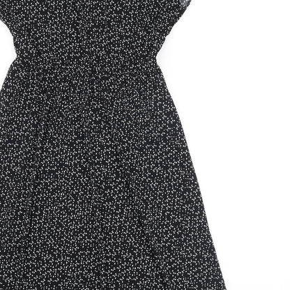 Uniqlo Womens Black Geometric Polyester A-Line Size XS V-Neck Pullover