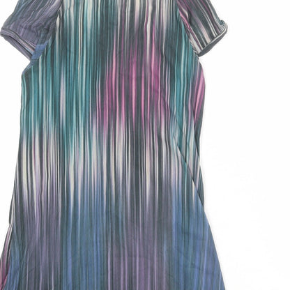 Sweet Pea Womens Multicoloured Geometric Nylon Basic T-Shirt Size M Round Neck