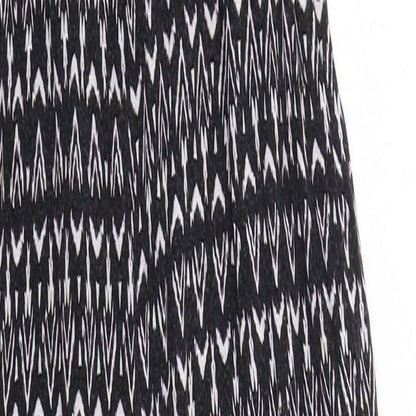 H&M Womens Black Geometric Viscose Jumpsuit One-Piece Size S L29 in Pullover