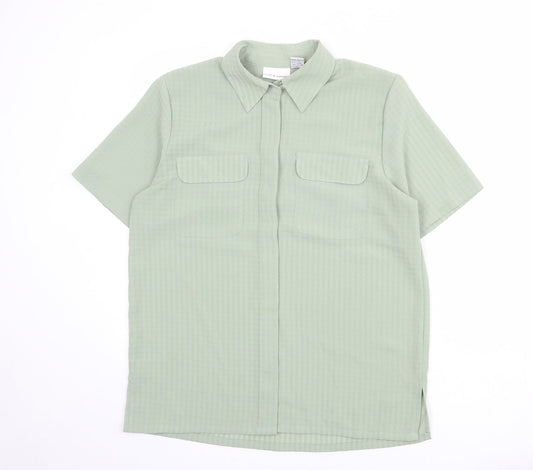Womens UK Size M Croft & Barrow Green Basic Button-Up