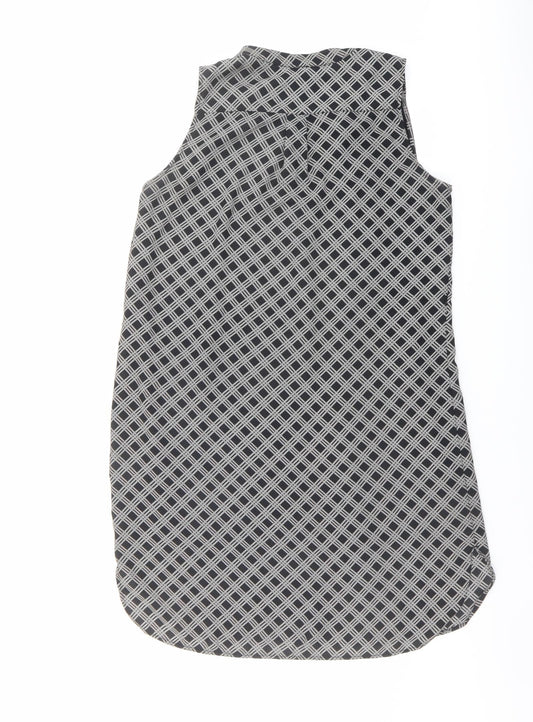 H&M Womens Black Geometric Polyester A-Line Size 12 V-Neck Pullover