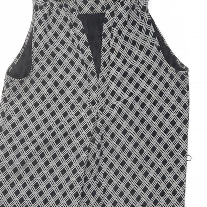 H&M Womens Black Geometric Polyester A-Line Size 12 V-Neck Pullover