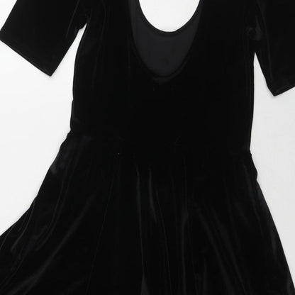 Kimchi Blue Womens Black Polyester A-Line Size M Scoop Neck Pullover
