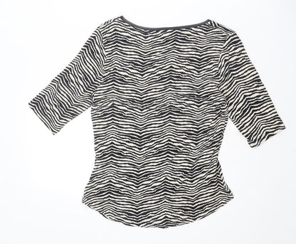 Marks and Spencer Womens Black Animal Print Viscose Basic T-Shirt Size 8 V-Neck - Tiger Print