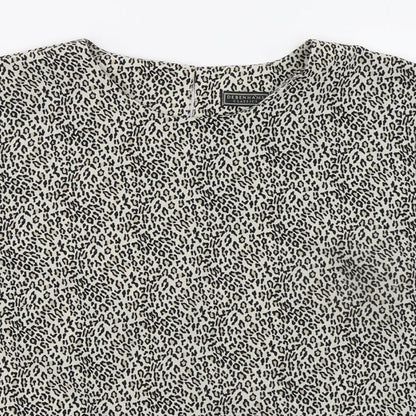 Womens UK Size 16 Debenhams Beige Basic T-Shirt
