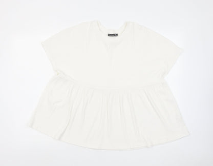 Boohoo Womens White Polyester Basic T-Shirt Size 8 Round Neck