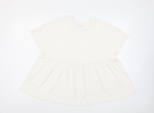 Boohoo Womens White Polyester Basic T-Shirt Size 8 Round Neck