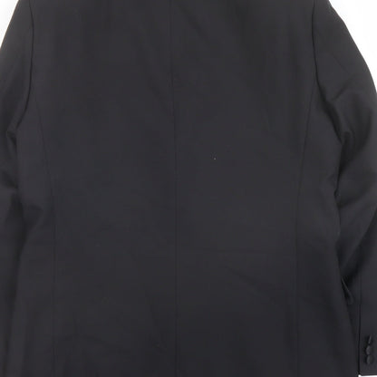 Brand and care label for Clemont Dirext men’s black polyester tuxedo suit jacket, size 40, regular