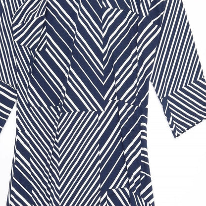 Damart Womens Blue Geometric Viscose Trapeze & Swing Size 10 Round Neck Pullover