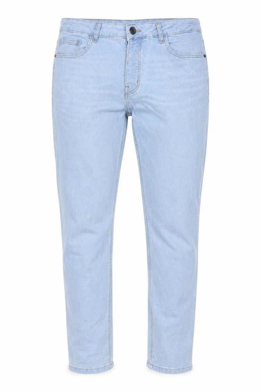 Front view of Denim & Co. men’s blue cotton straight jeans, size 34, in, 30-inch leg regular button