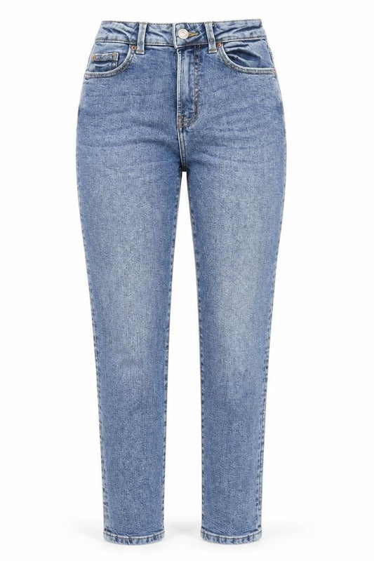 Front view of Denim & Co. women’s blue cotton tapered jeans, size UK 6, 28-inch leg regular zip