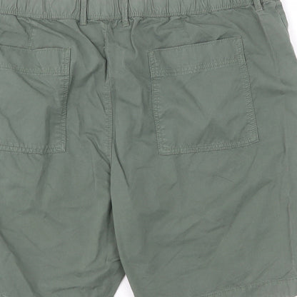 Marks and Spencer Mens Green Cotton Chino Shorts Size 44 in L10 in Regular Zip