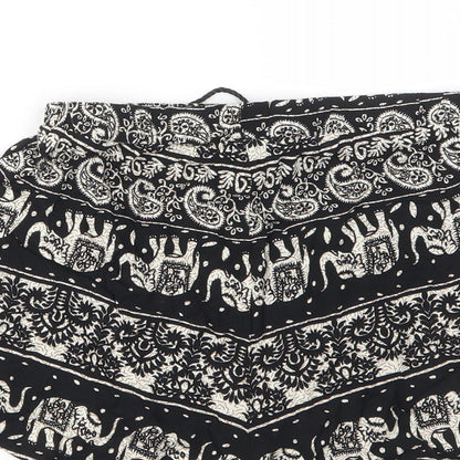 Missguided Womens Black Geometric Viscose Basic Shorts Size 6 Regular Drawstring - Elastic waist