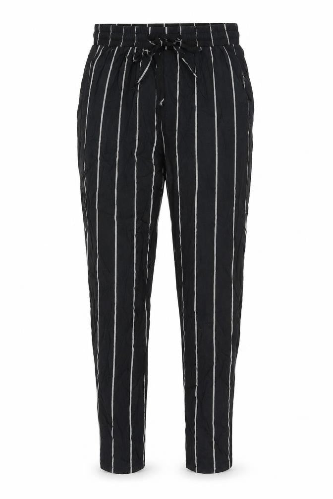 Womens UK Size 6 PRETTYLITTLETHING Regular Fit  Black Trousers