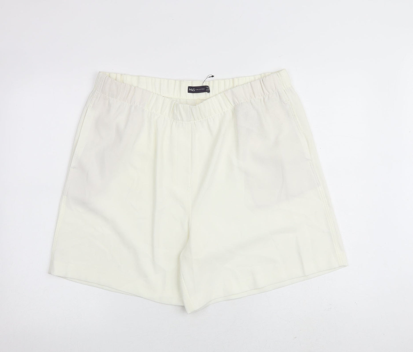 Marks and Spencer Womens Ivory Polyester Basic Shorts Size 18 L6 in Regular Pull On
