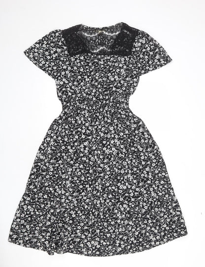 Monteau Womens Black Floral Polyester A-Line Size M V-Neck Pullover - Lace Detail