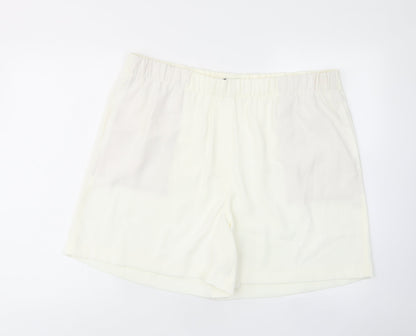Marks and Spencer Womens Ivory Polyester Basic Shorts Size 20 L7 in Regular Pull On - Elastic waist, Pockets