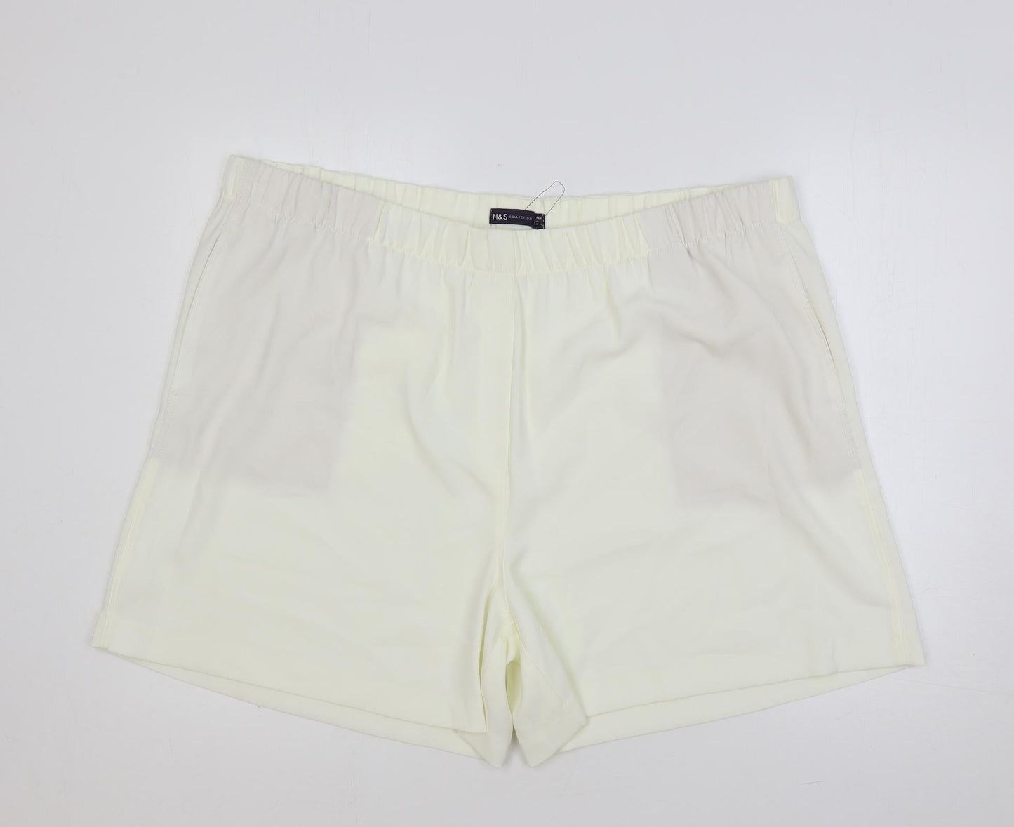 Marks and Spencer Womens Ivory Polyester Basic Shorts Size 24 L5 in Regular - Elastic Waist