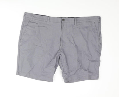 Marks and Spencer Mens Grey Cotton Chino Shorts Size 44 in L8 in Regular Zip - Short Leg