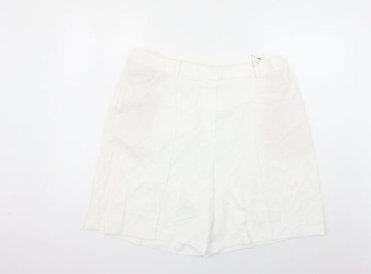 Marks and Spencer Womens White Polyester Bermuda Shorts Size 20 L8 in Regular - Elasticated Waist