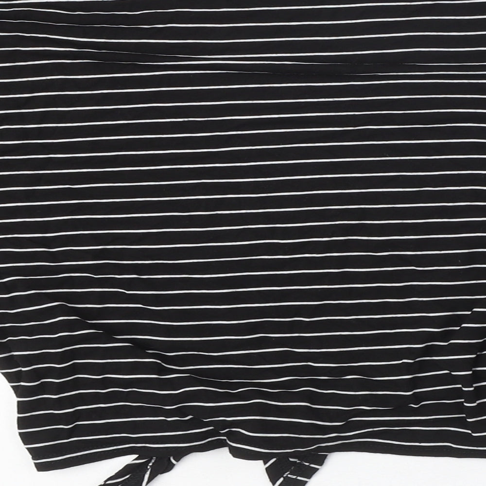 I SAW IT FIRST Womens Black Striped Viscose Basic T-Shirt Size S Round Neck - Bow Detail