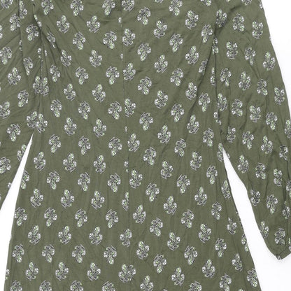 Marks and Spencer Womens Green Geometric Viscose A-Line Size 8 V-Neck Pullover