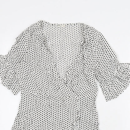 Oysho Womens White Polka Dot Viscose A-Line Size M V-Neck Pullover - Ruffle Detail