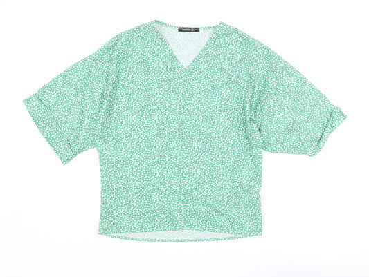 Boohoo Womens Green Floral Polyester Basic Blouse Size 6 V-Neck - Batwing