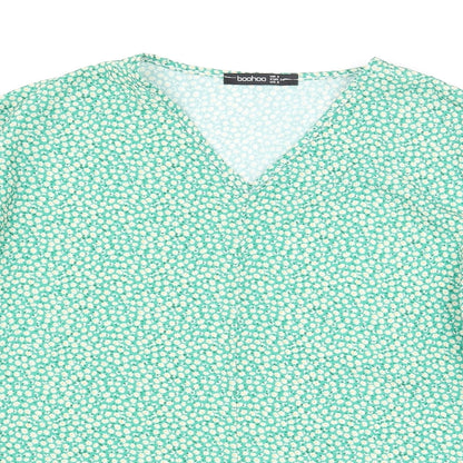 Boohoo Womens Green Floral Polyester Basic Blouse Size 6 V-Neck - Batwing