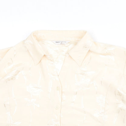 Close-up detail of bonma women’s beige fair isle polyester basic button-up, size UK 22, collared