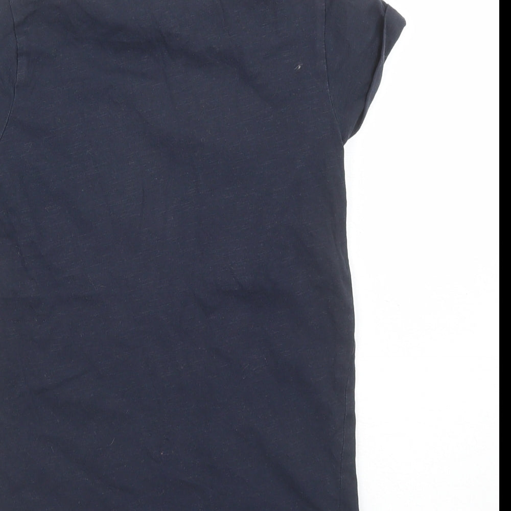 Brand and care label for Next girls’ blue cotton basic t-shirt, size 7, years round neck pullover