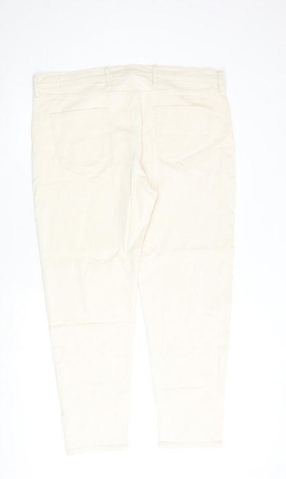 Marks and Spencer Mens Ivory Cotton Tapered Jeans Size 40 in L31 in Regular Zip