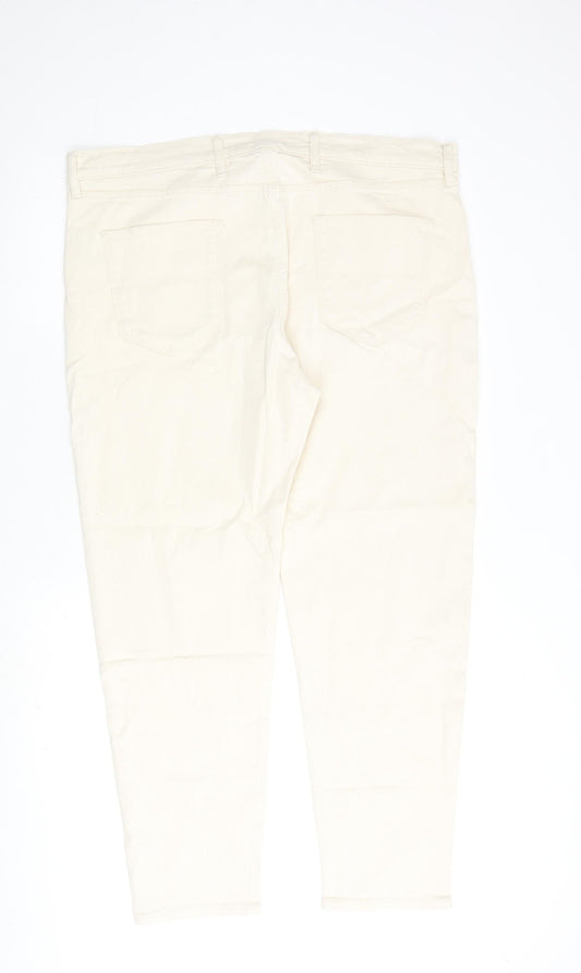 Marks and Spencer Mens Ivory Cotton Tapered Jeans Size 40 in L31 in Regular Zip