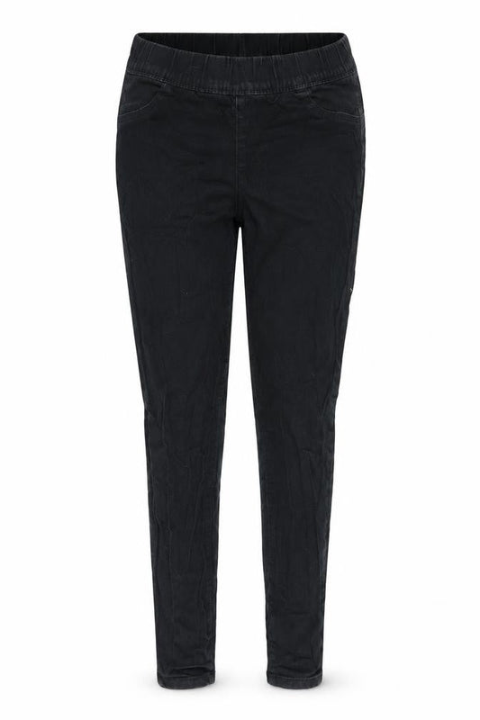 Front view of Denim & Co. women’s black cotton jegging jeans, size UK 14, 26-inch leg regular