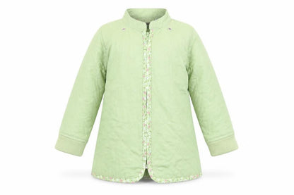 Front view of Gap girls’ green jacket, size 3, years zip