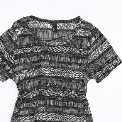 H&M Womens Black Geometric Polyester T-Shirt Dress Size S Scoop Neck Pullover