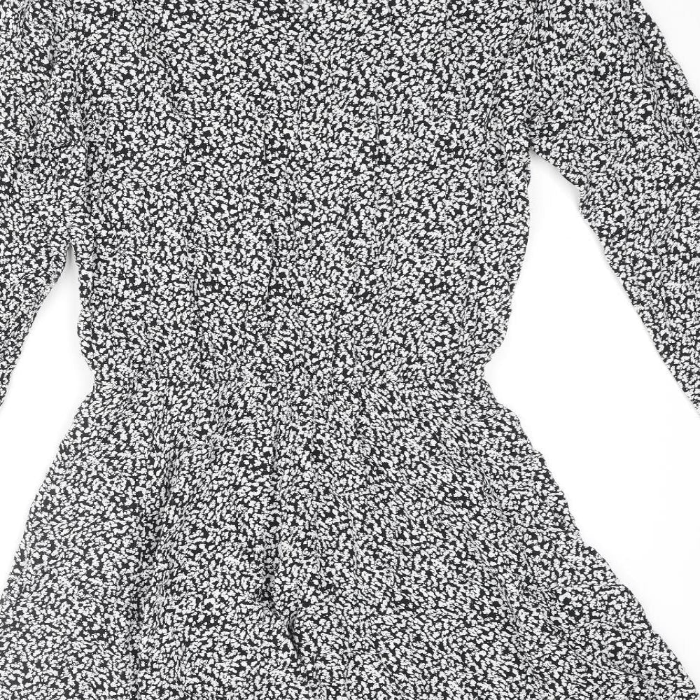 NA-KD Womens Black Geometric Viscose A-Line Size 8 Round Neck Button