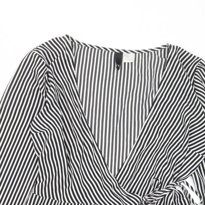 Womens UK Size 14 H&M Black Basic Blouse