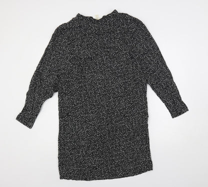 H&M Womens Black Animal Print Viscose Shift Size XS Round Neck Button